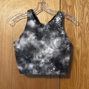 Athleta Conscious Crop Print Black Tie Dye Top